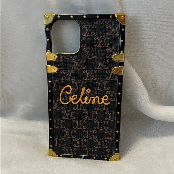 Fashion Brown and Gold Phone Case 11 Pro Max (1) - Picture 5 of 5